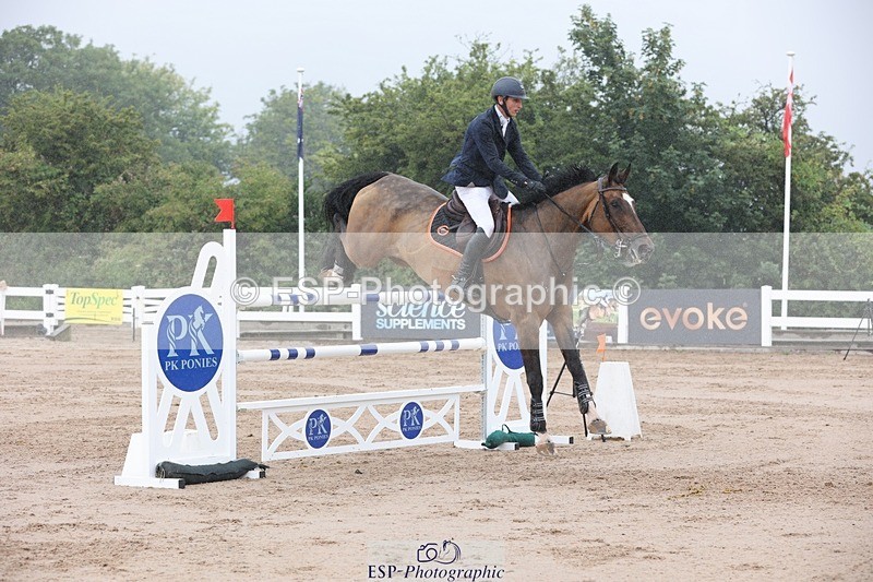 250717-142830-05982 - Cls 1, 3 Star Small Tour Start to Break