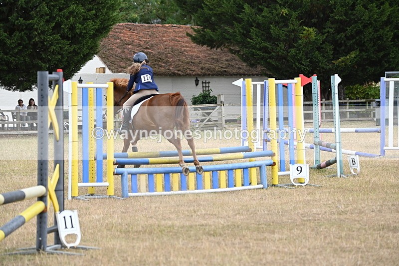 WJ6_0920 - Class 14 Intermediate Jumping 75cm