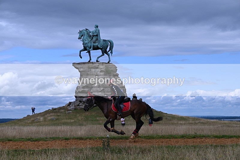 DSC_8926 - Time at Statue 14:33 to 15:10