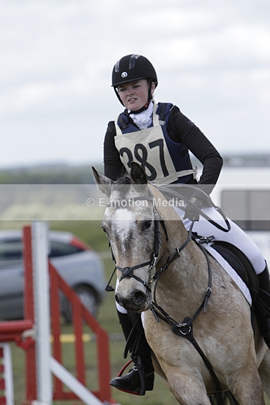 BVHT 140517 N-373 - Class 2 SJ Novice 14/05/17