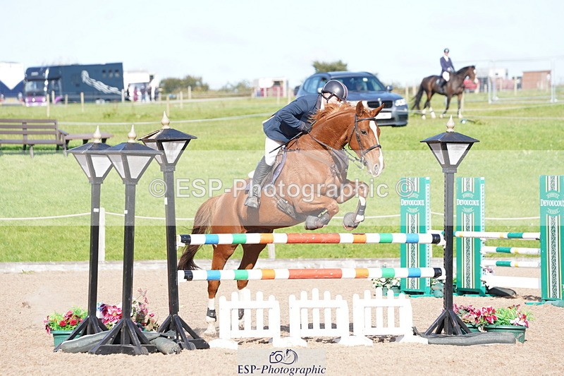 241005A-150404-05056 - SAT Cls 11 Snr Newc & 1.10m Open