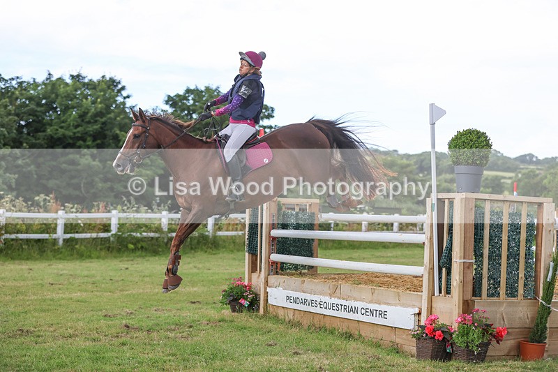 3E7A7944 - Sandra Hood