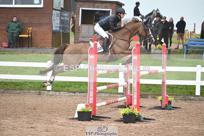 240720A-114249-14556 - Cls 11, 1 Star Bronze Tour 1.15m