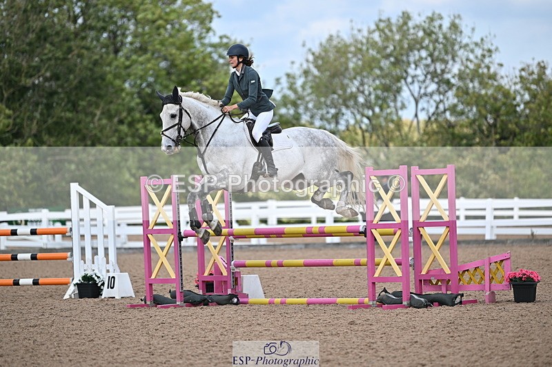 241005A-113645-03455 - SAT Cls 17 95cm Amateur Quali