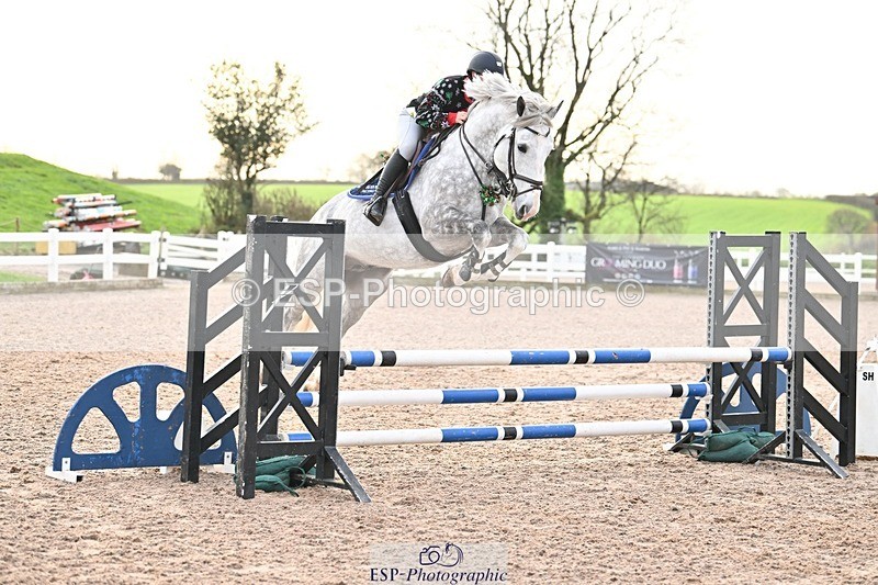 241206-094747-00084 - Cls 2 British Novice and 90cm Open