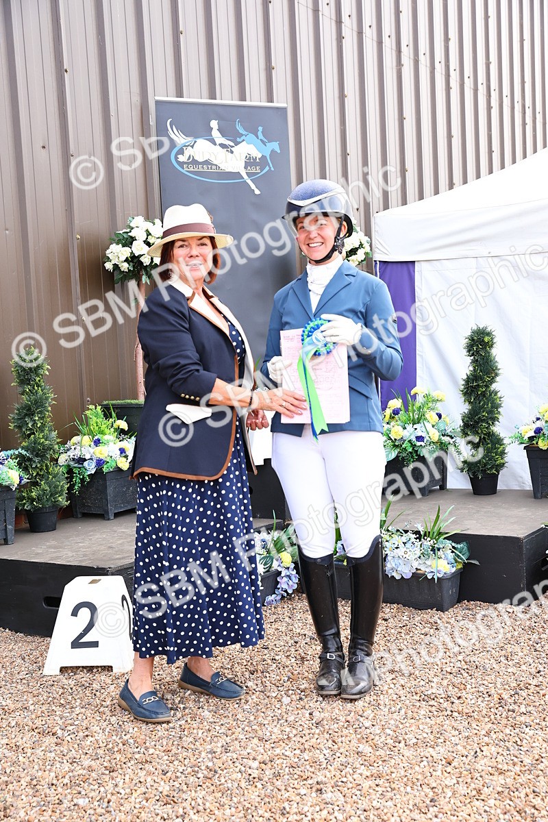 SBM_003972 - Presentations - cart