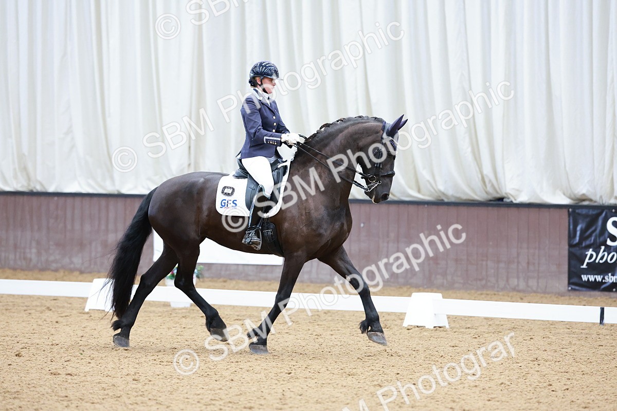 SBM_005884 - Class 3 - Medium 6 - 14.40-15.52