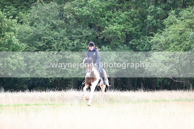 DSC_6956 - Time at Statue 12:45 to 13:15