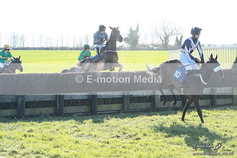 PtP 210326 1013 - VWH Cirencester Races 21/03/26