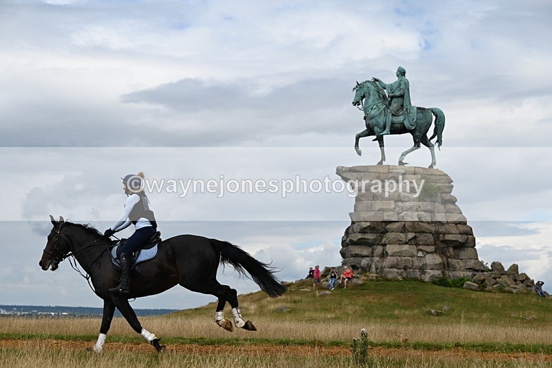 DSC_7725 - Time at Statue 13:16 to 13:52