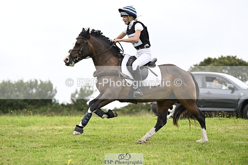 240831A-141402-03577 - 253-Kelsey.Webber-YARTY.RIBBONS