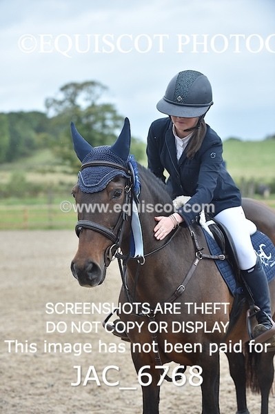 JAC_6768 - CLASS 17 SUN Pony Newcomers/ 1m Open