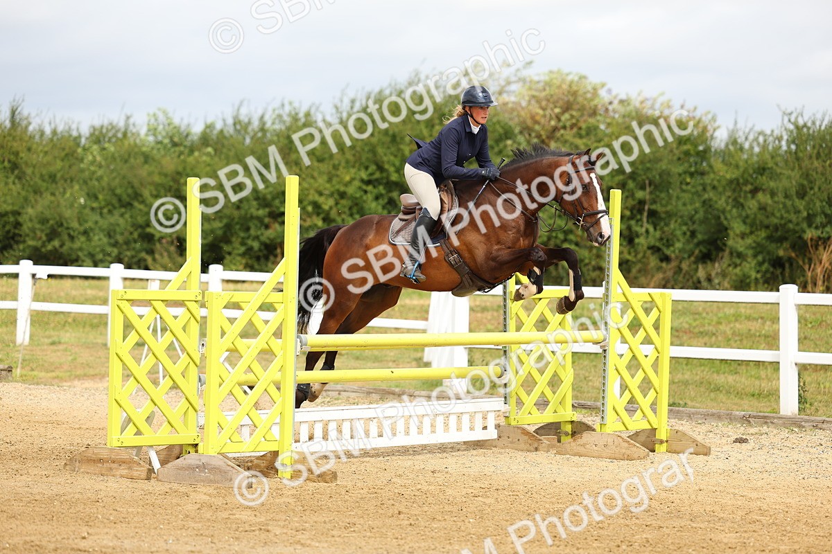 SBM_009136 - Class 2 - Senior Discovery - 1.00m Open