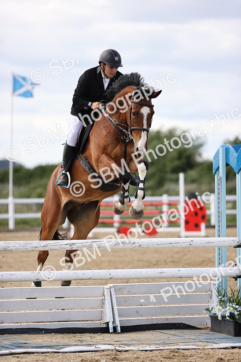 SBM_003522 - Class 12 - Senior Open - 1.15m