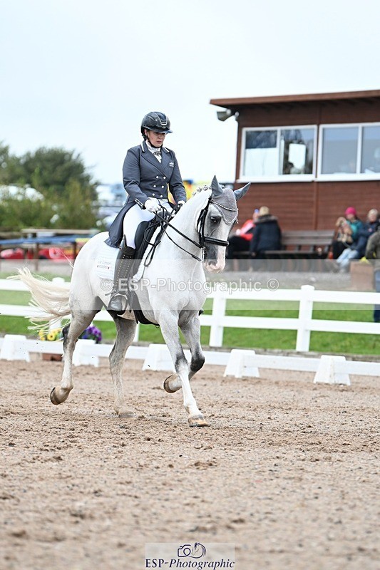 250907-154335-11011 - 059-Hannah.MacMillanBrookeborough.Lad