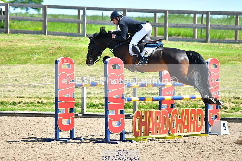 230527A-120811-04370 - Cls 15 Foxhunter