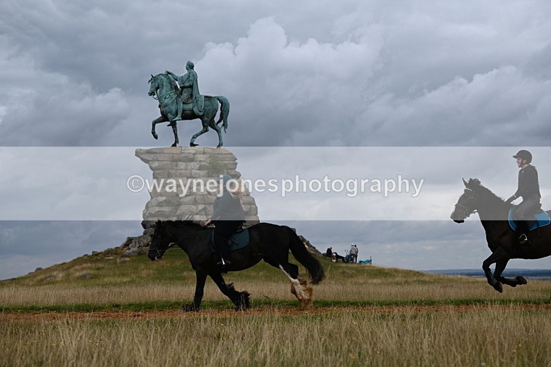 DSC_5102 - Time at Statue 11:10 to 11:42
