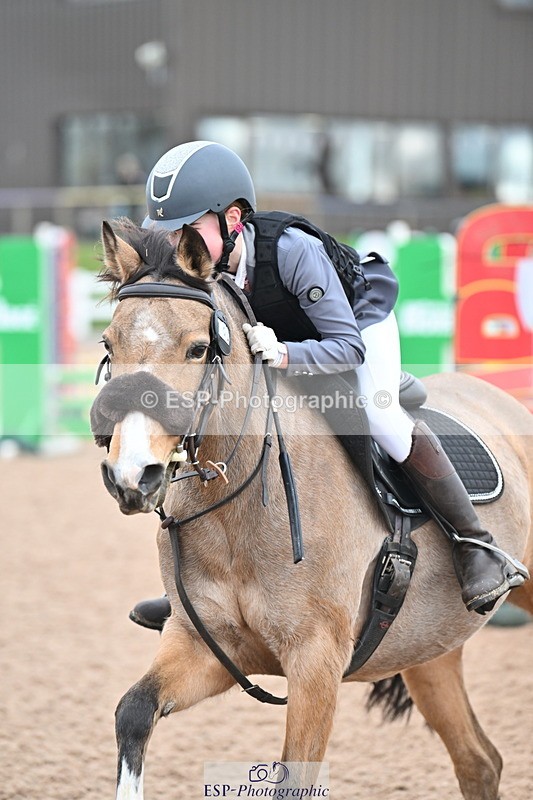 240128A-095136-00127 - Cls 1 Pony Intro 70cm