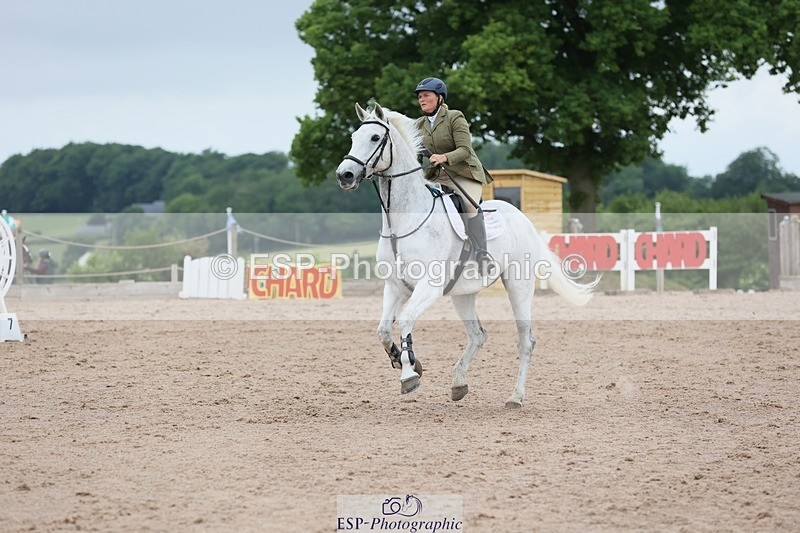 250524-094453-03929 - Cls 13  A&B 1.05m & 1.10m open