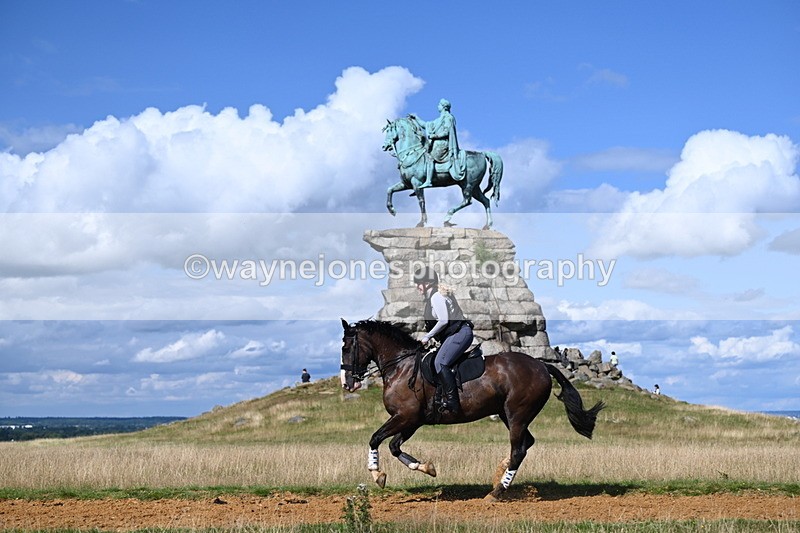 DSC_0182 - Time at Statue 15:58 to 16:05