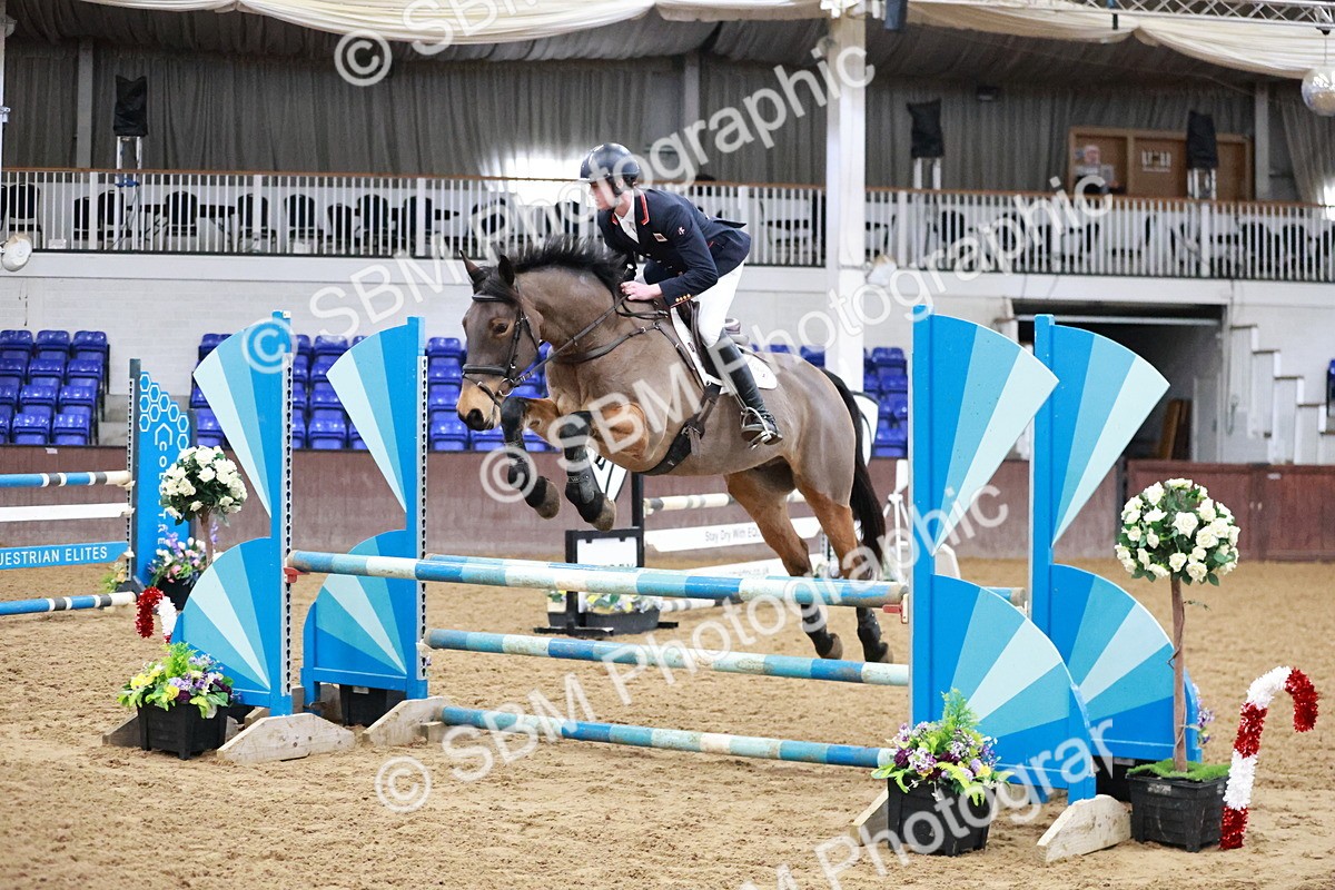 SBM_000745 - Class 3 - Senior Discovery 1.00m