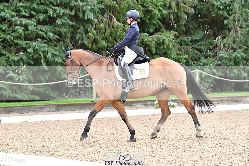 251023A-095455-00892 - A-005-Safia.Woodward