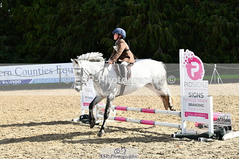 251004A-120439-00882 - Classes 4 & 5 50cm