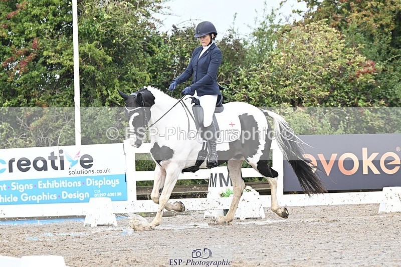 250907-111716-06595 - 077-Sarah.WallDerryroane.Lad