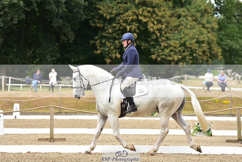 250719A-120232-05413 - 014-Debby.Appleby-Bit.Of.Bubbly