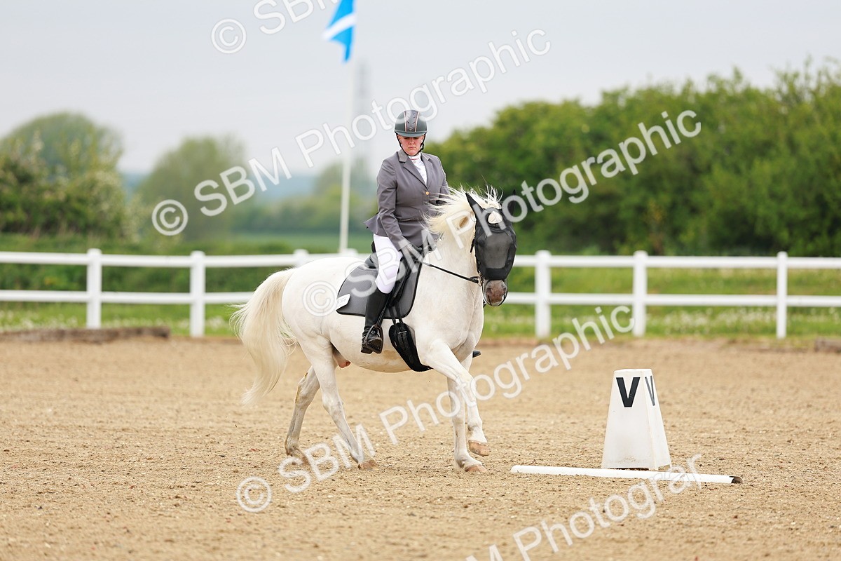 SBM_004609 - Class 15 - Novice 5