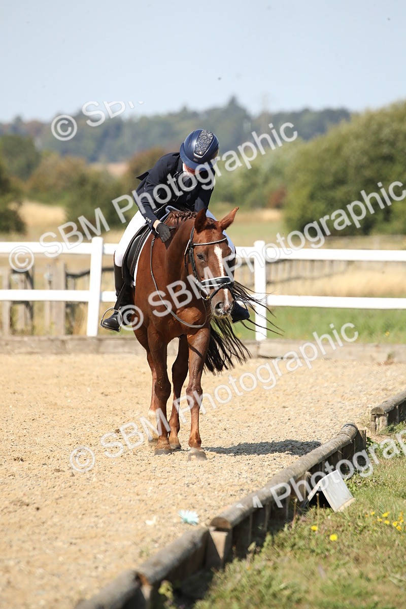 SBM_004211 - Class 11 - Novice 5 - 10.24-11.20