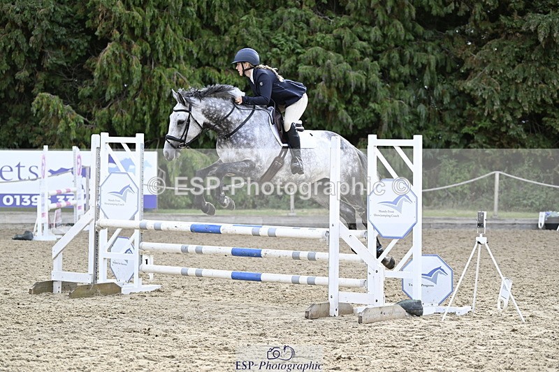 250830A-100413-05474 - Cls 21 British Novice and 90cm Open