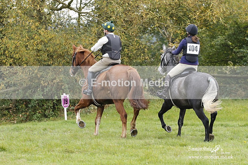  WWHT 171021 1927 - Novice Pairs (0.80m)  17/10/21