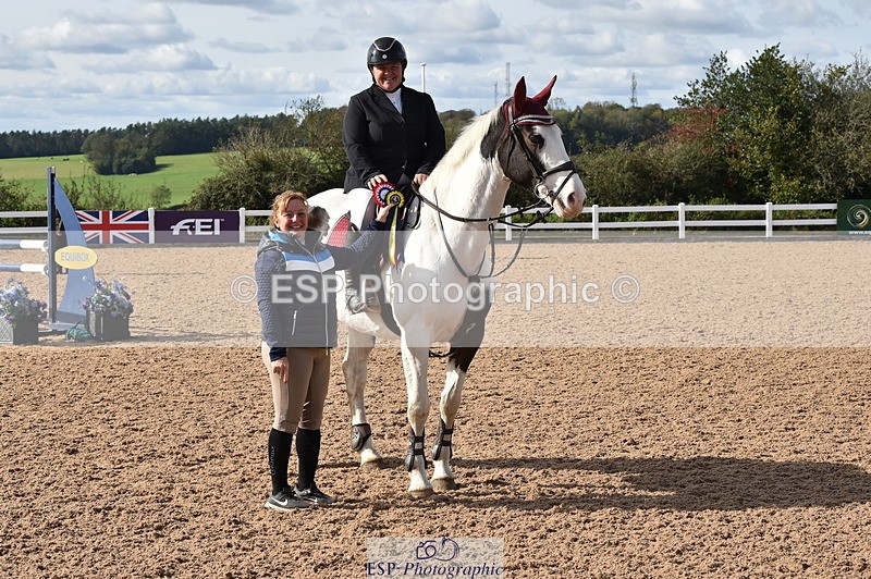 231015A-134824-08441 - Cls 25 95cm Amateur Q 2nd R