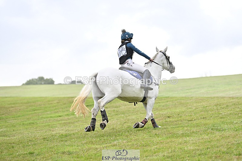 240825X-165744-37653 - 80cm XC 16.30 to 17.30