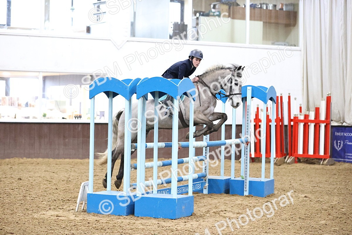 SBM_000786 - Class 4 - Blue Chip Pony Newcomers - 1.00m