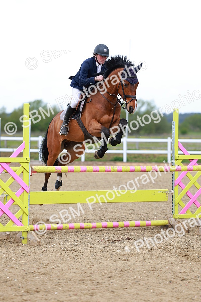 SBM_002360 - Class 10 - Senior Newcomers - 1.10m