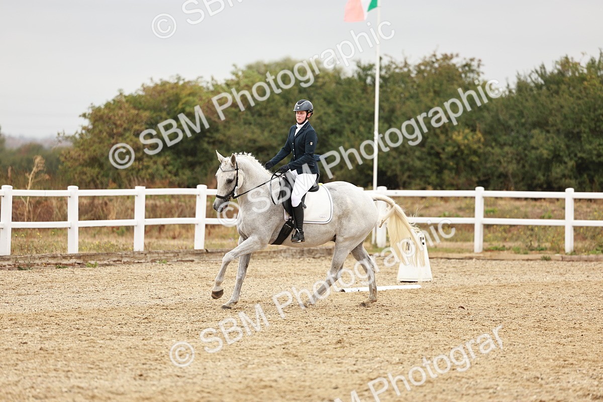 SBM_001958 - Class 8-11 - N2 E1 Warm Up - 12.27-12.59