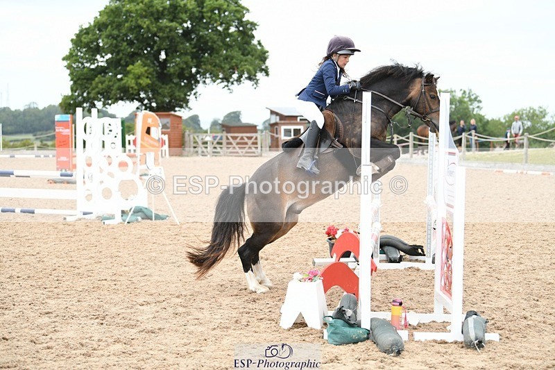 250807-103245-00170 - 80cm Round 1