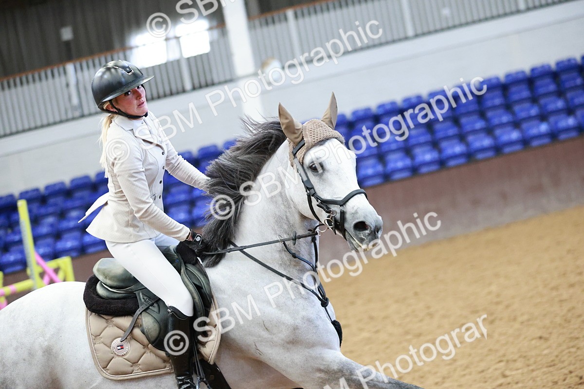 SBM_004193 - Class 11 - Senior Newcomers - 1.10m