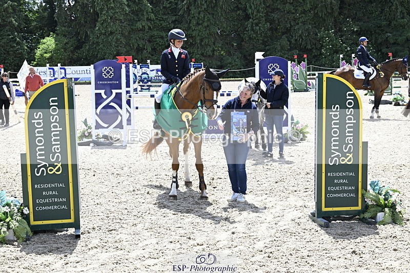 250525A-131825-17642 - Presentations Section B CCI 3 Star Long