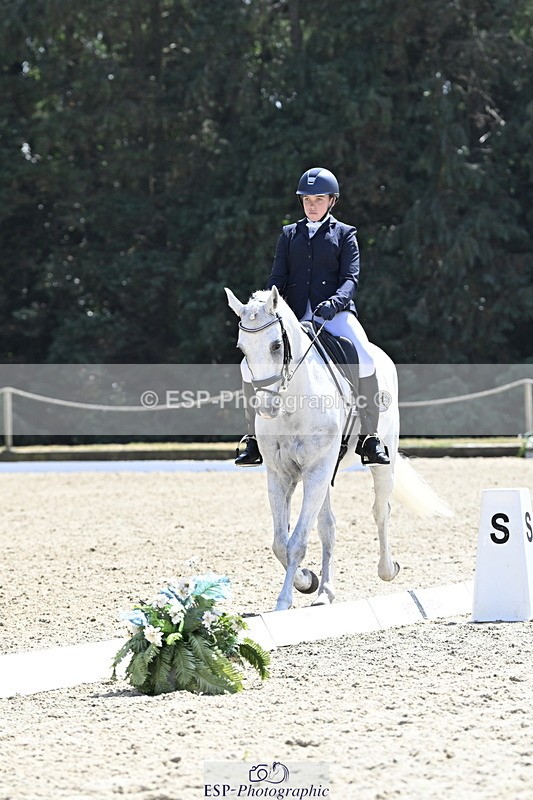 250810A-135435-06788 - 075-Amelia.StruelTanzanite.Silver.Lining