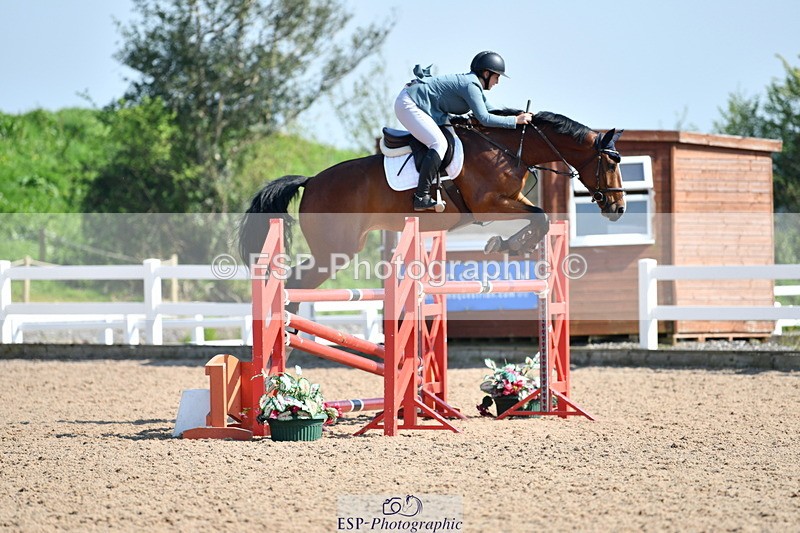 240512A-161258-19747 - Cls 44 1.05m National Am Quali