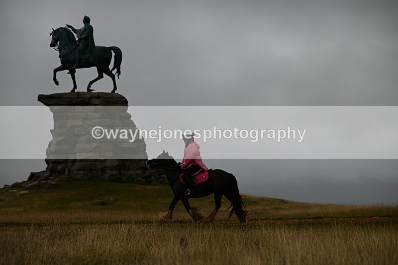 DSC_1809 - Time at Statue 12:13 to 12:32