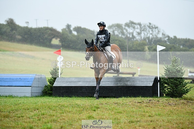 250830-144958-04604 - F-267-Amy.Tough