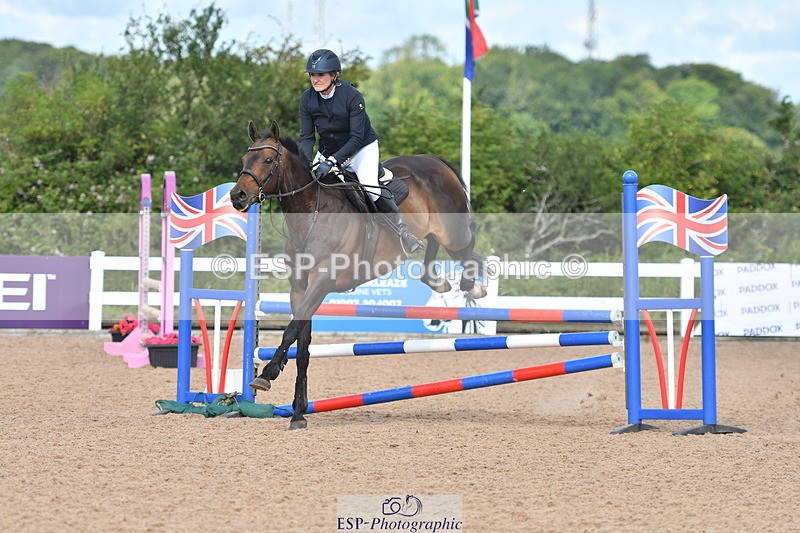 240727A-100832-03315 - Cls 20 Snr British Novice and 90cm Open
