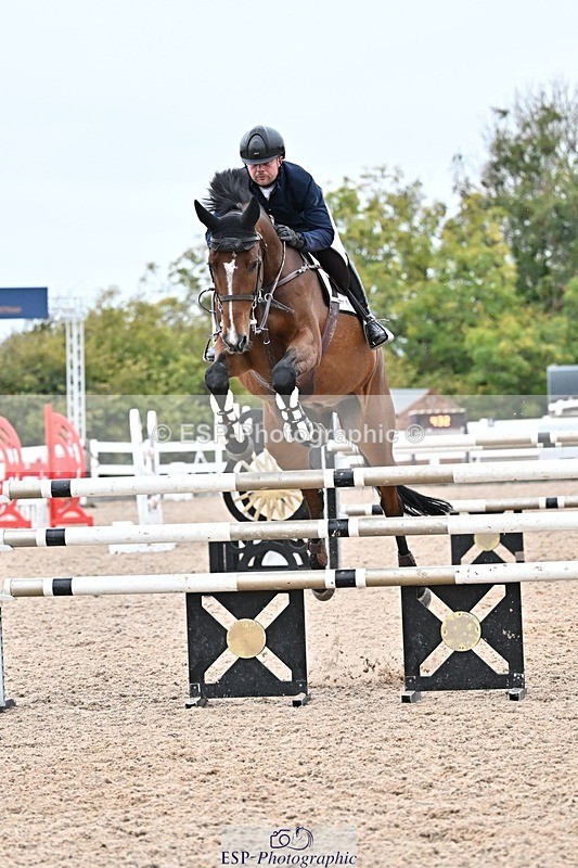 251015-152353-00888 - Cls 6 Foxhunter and 1.20m Open