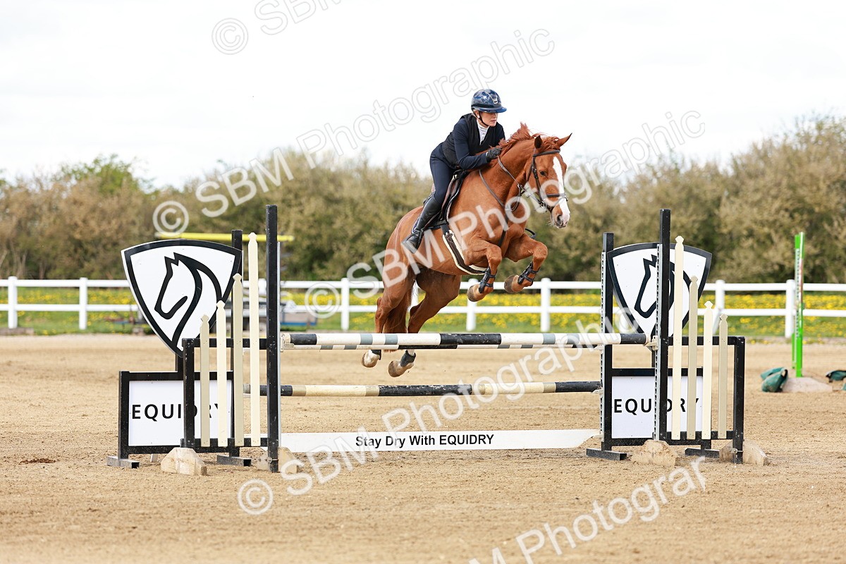 SBM_001864 - Class 4 - Senior Newcomers - 1.10m