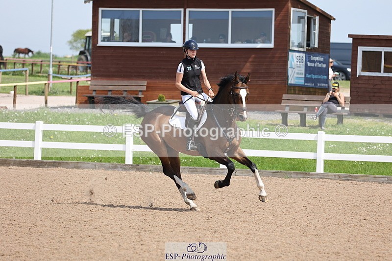 240510A-141431-07527 - Cls 17 1.05m National Am Quali