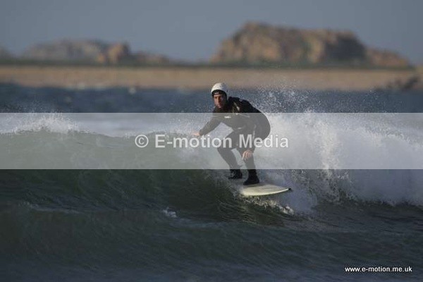 SU 080509 80 - Surf May 09